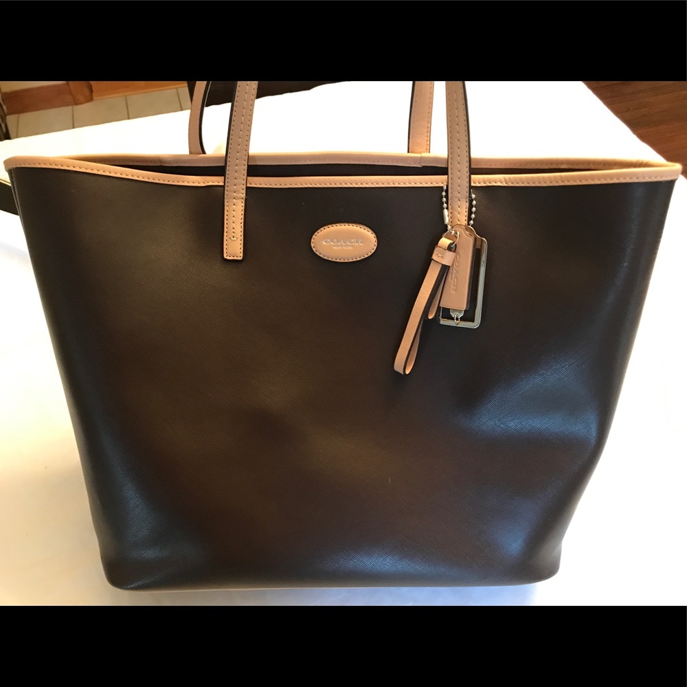 AUTHENTIC Coach Tote